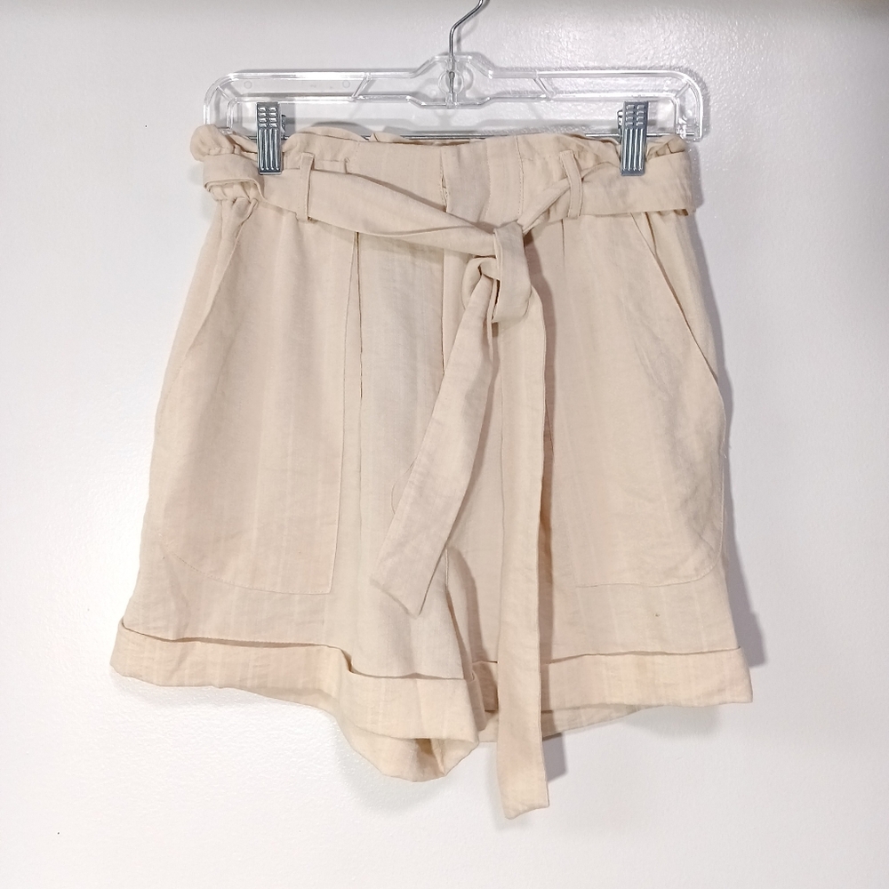 Frnch Paris High Waist Belted Shorts in Cream Size S